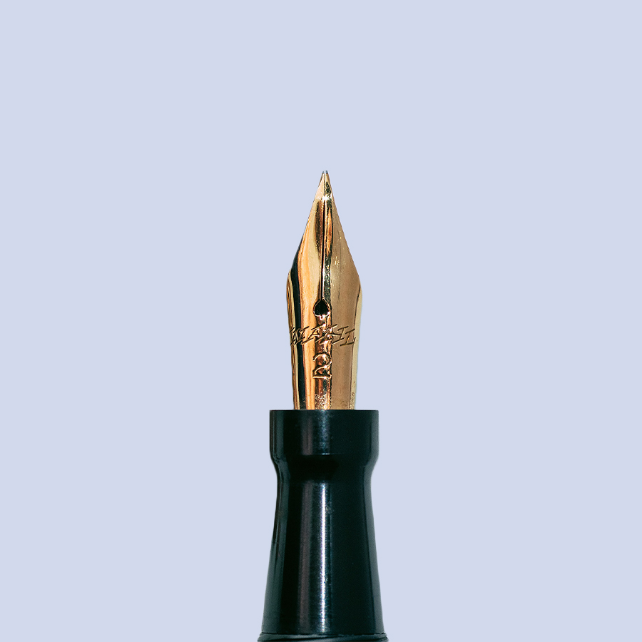 Fountain pen with gold nib